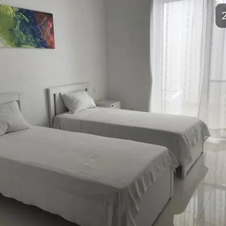 Lägenhet 2 Bedroom Nadur